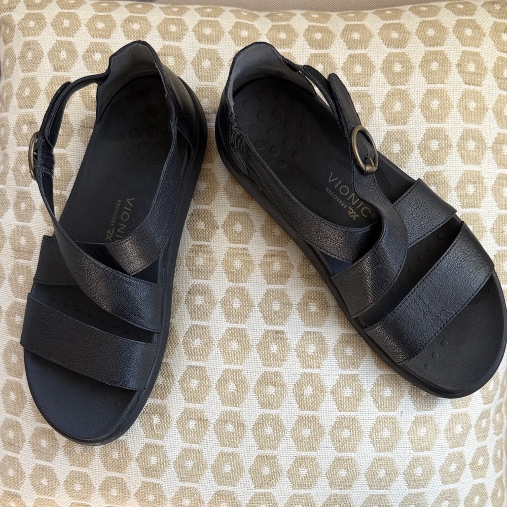 Vionic Women's Harmony Recovery Black Sandals - 9W